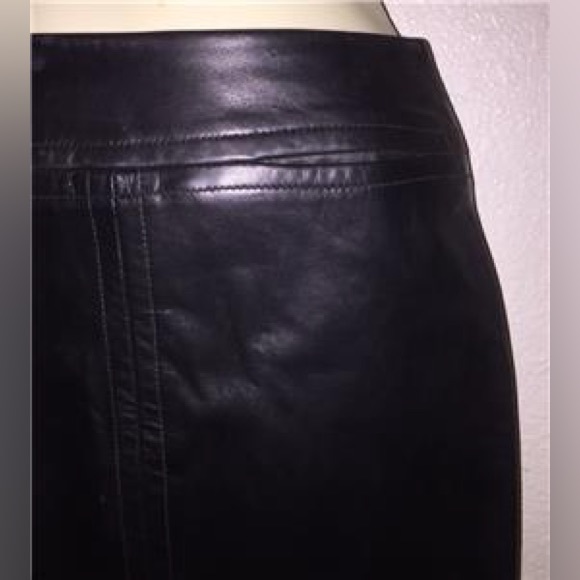 Mary Ann Restivo Womens Vintage Black Genuine Lamb Suede Leather Pencil Skirt 4 - Picture 3 of 6